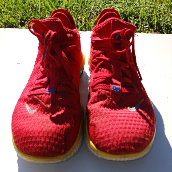 Nike Men's LeBron 16 Low SuperBron Size 8 Red Basketball Shoes Sneakers - Picture 7 of 16